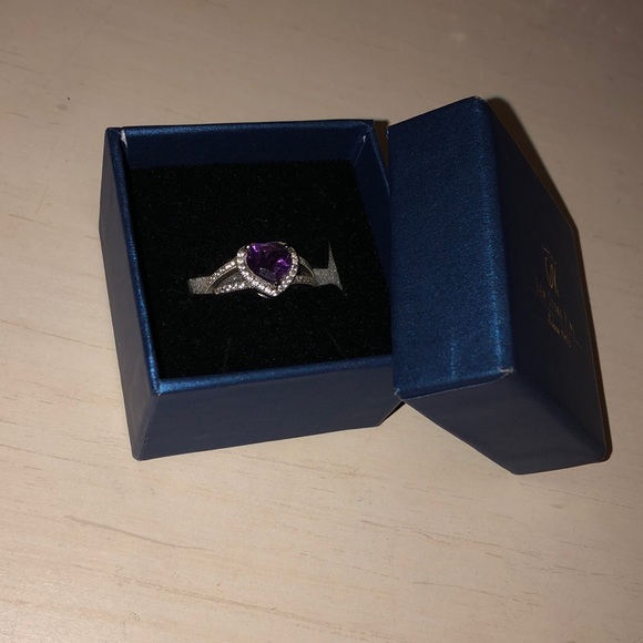 Heart Shape Purple Amethyst Sterling Silver Ring - Picture 1 of 6